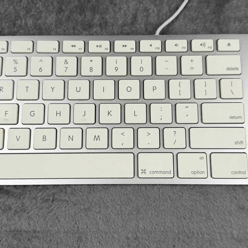 Genuine Apple Wired USB Keyboard A1243 for iMac Mac Mini Mac w/Keypad‎ - Tested